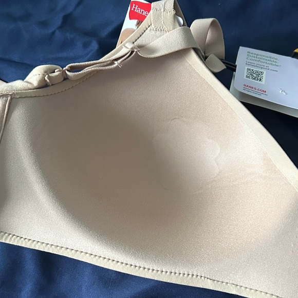 Hanes Wirefree No Show Petals Bra - Tan - Picture 2 of 7
